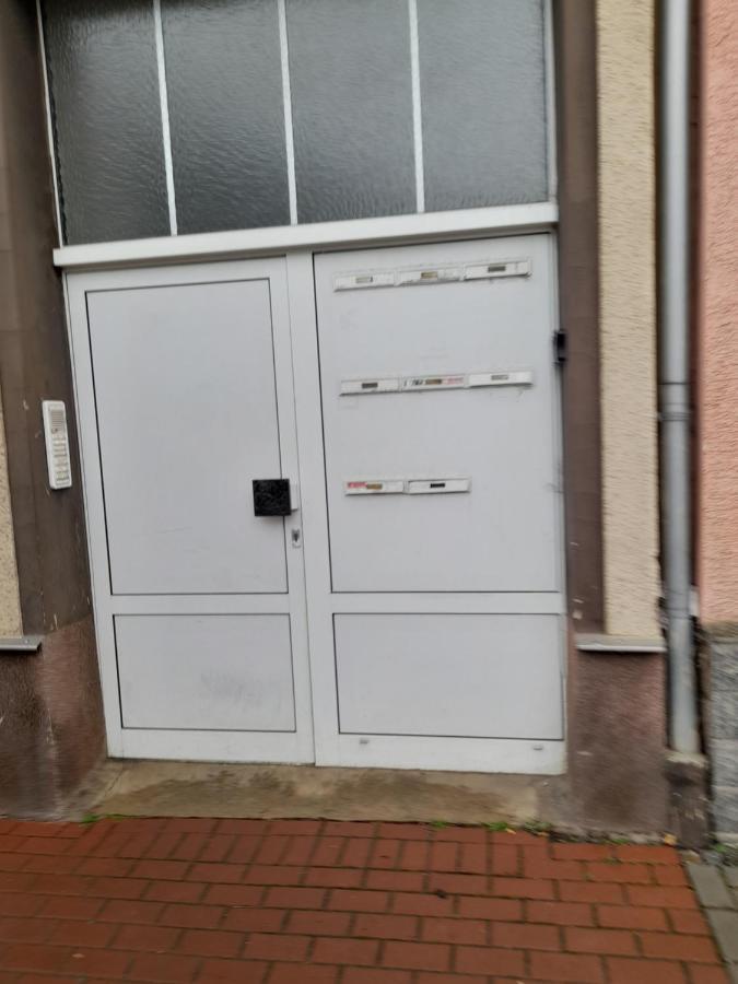 2 Raum Wohnung Im Dg Zwickau Dış mekan fotoğraf