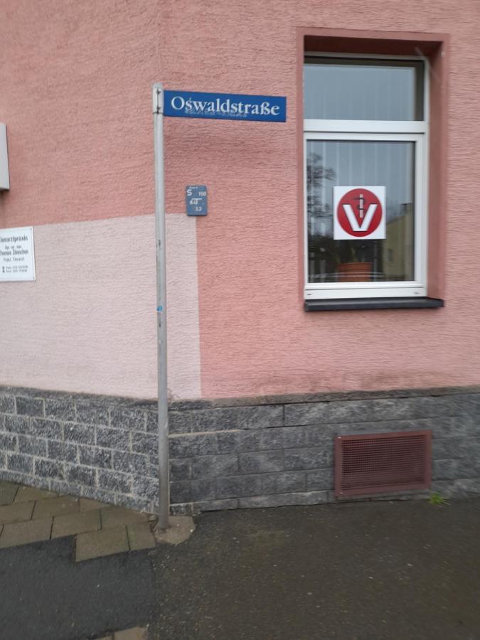 2 Raum Wohnung Im Dg Zwickau Dış mekan fotoğraf